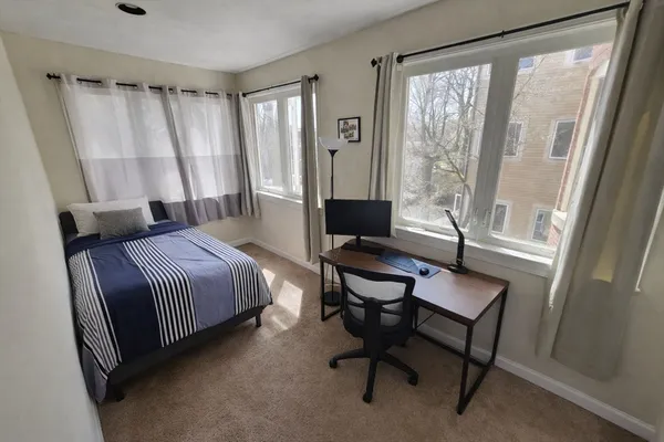 $6,200 | 39 St Paul Street, Unit 2, Brookline, MA 02446
