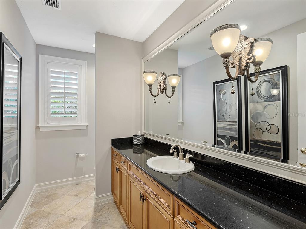 19428 Ganton Avenue Lakewood Ranch, FL 34202 - Photo 71 of 96