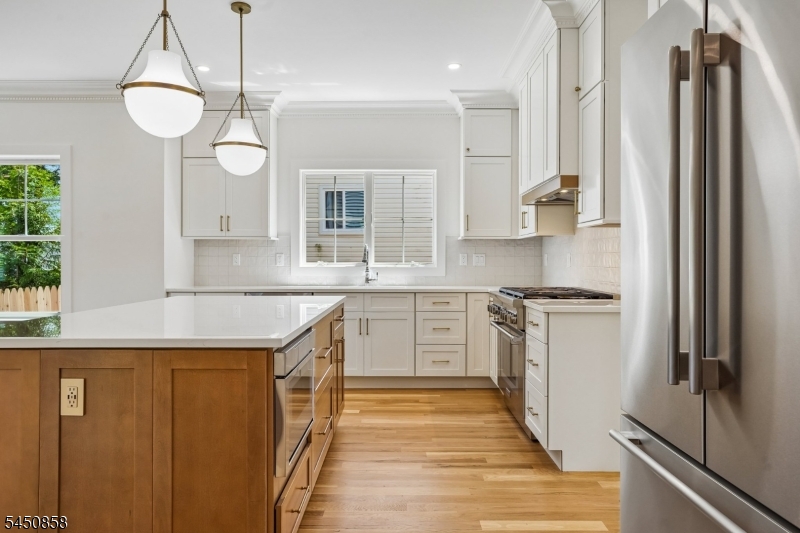 8 Pine Tree Terrace Madison, NJ 07940 - Photo 11 of 47 Gallery Image 11