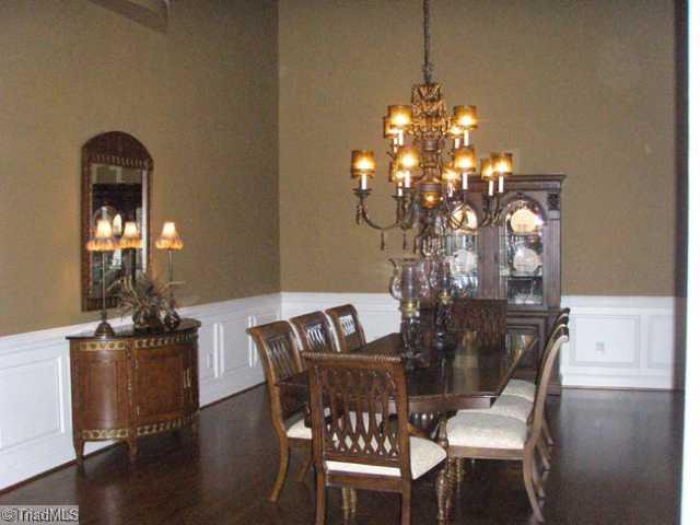 1045 Rockford Road High Point, NC 27262 - Photo 3 of 16 Dining Room.