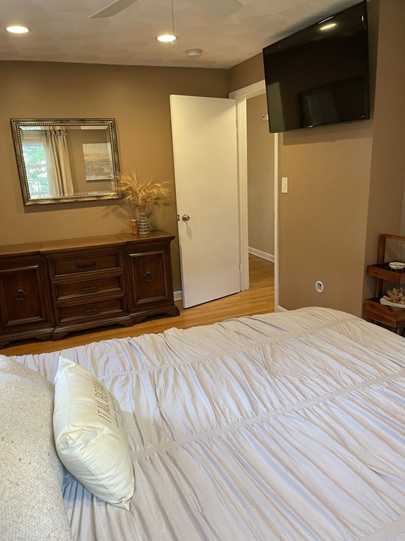119 Harding Street Medfield, MA 02052 - Photo 9 of 17 Gallery Image 9