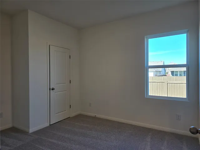 $2,100 | 202 Fox Hvn Road, Hutto, TX 78634