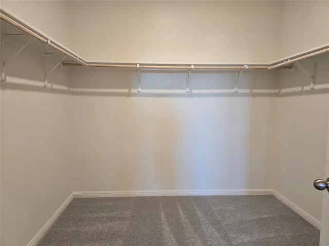 $2,100 | 202 Fox Hvn Road, Hutto, TX 78634