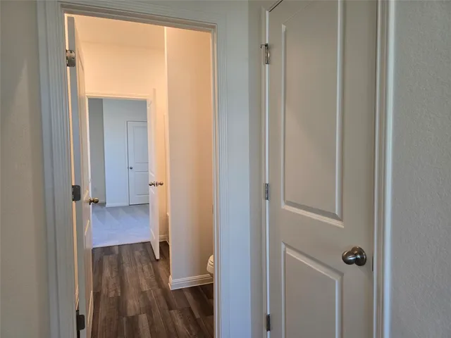 $2,100 | 202 Fox Hvn Road, Hutto, TX 78634