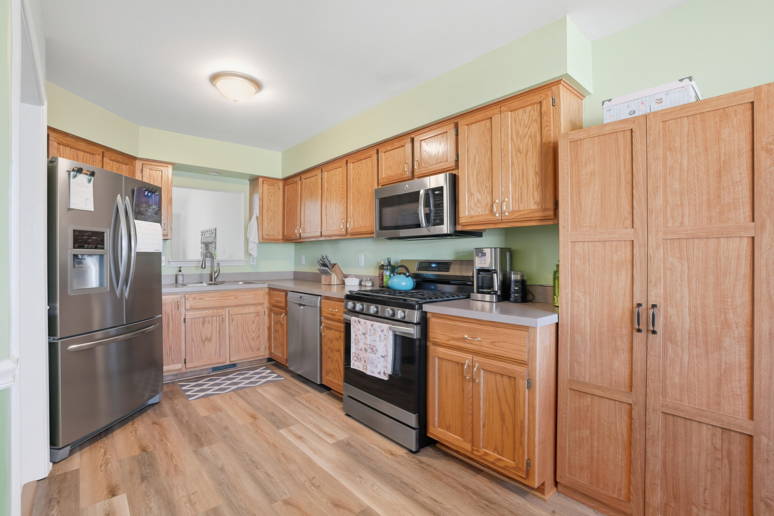 326 Pine Ridge Circle Lowell, IN 46356 - Photo 6 of 17 2500x1669