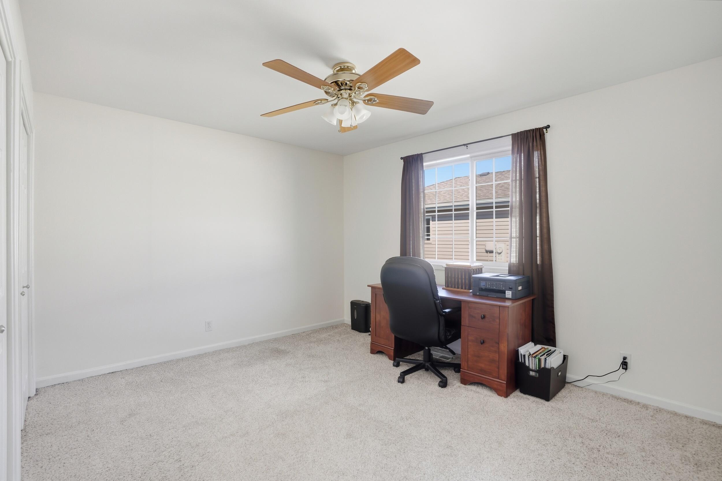 326 Pine Ridge Circle Lowell, IN 46356 - Photo 10 of 17 2500x1667