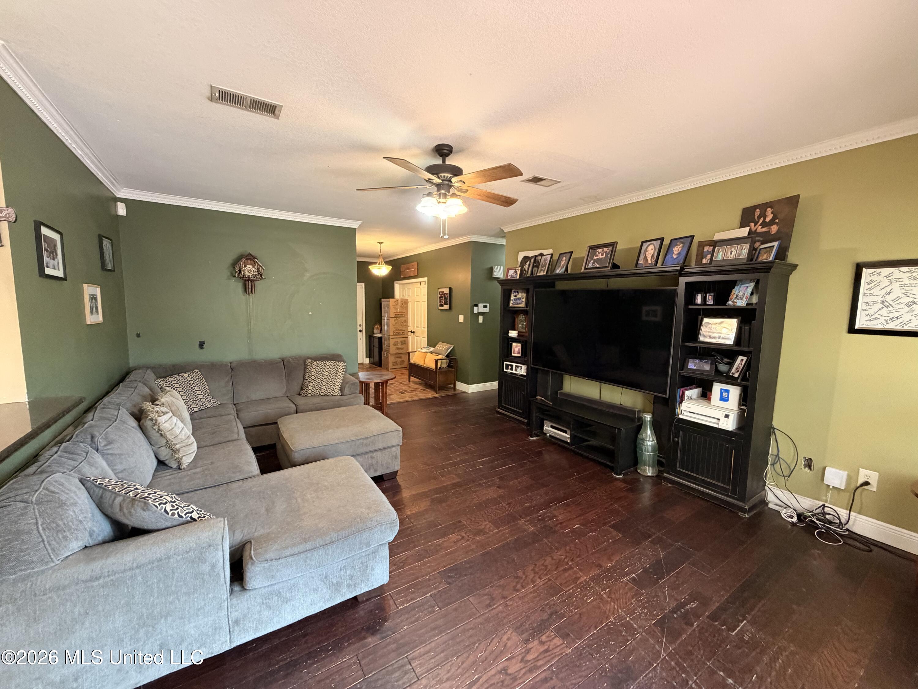 6700 Rue Mornay South Biloxi, MS 39532 - Photo 7 of 30 IMG_0059