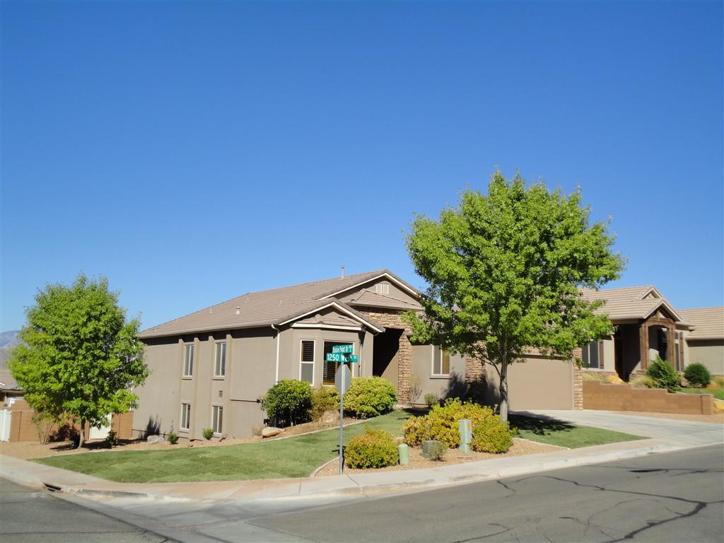 90 South 1250th Street West St. George, UT 84770 - Photo 1 of 1 Front
