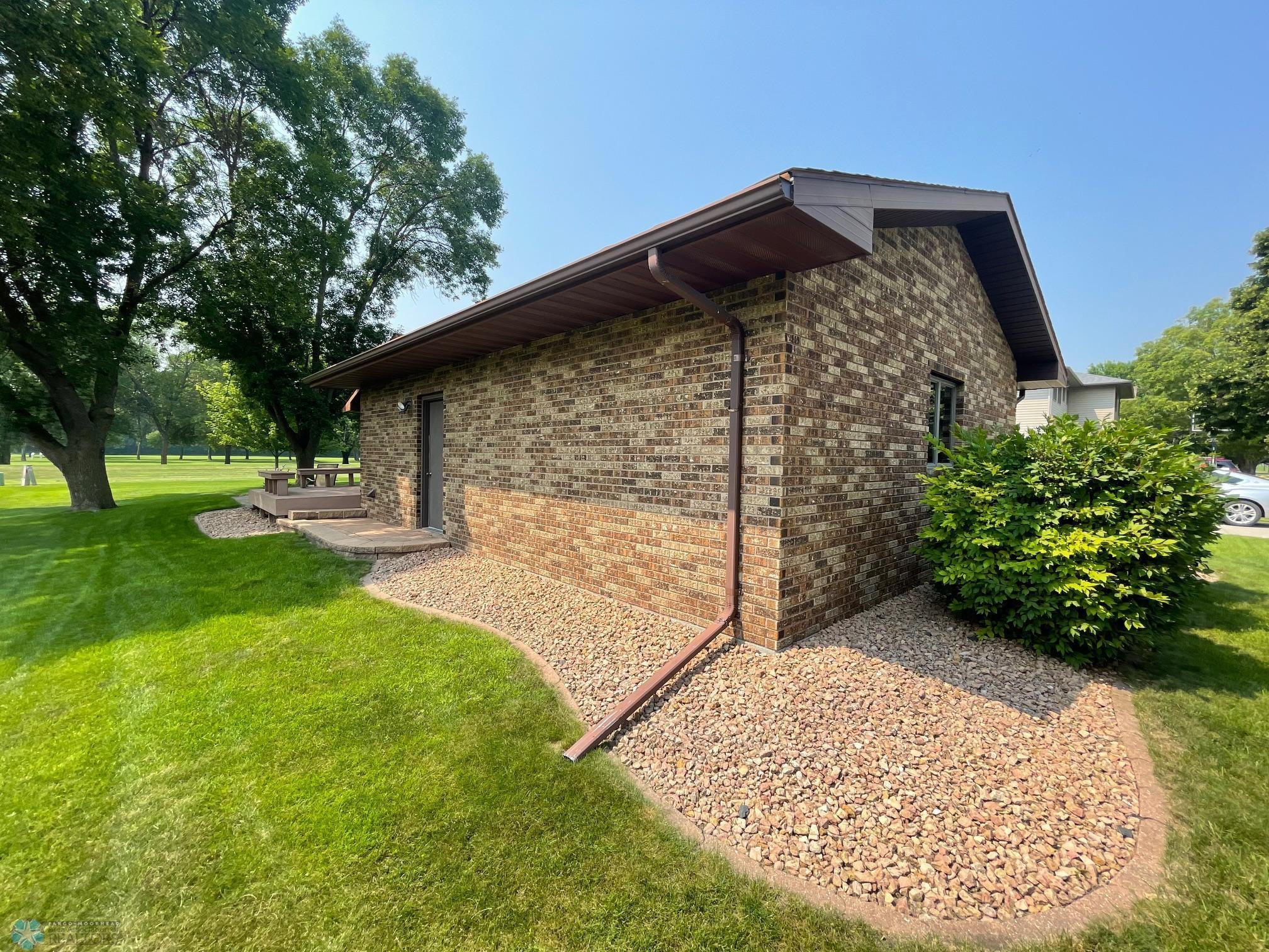 1119 Main Street Breckenridge, MN 56520 - Photo 11 of 65