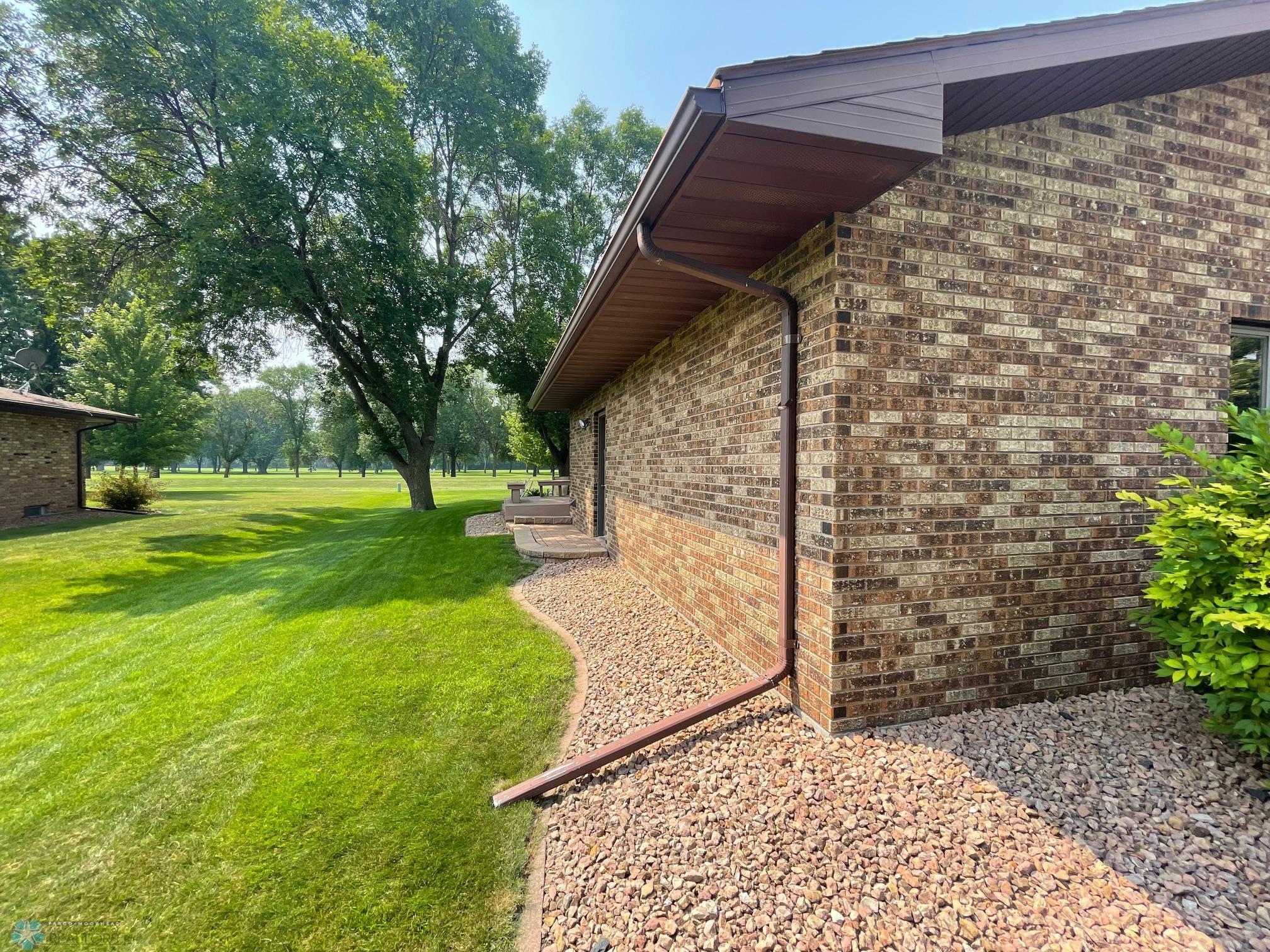 1119 Main Street Breckenridge, MN 56520 - Photo 13 of 65