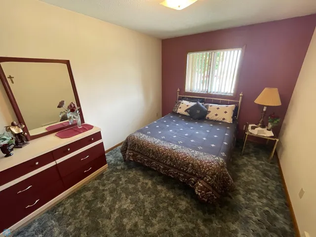 $314,900 | 1119 Main Street, Breckenridge, MN 56520