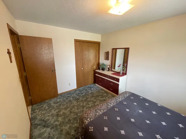 $314,900 | 1119 Main Street, Breckenridge, MN 56520