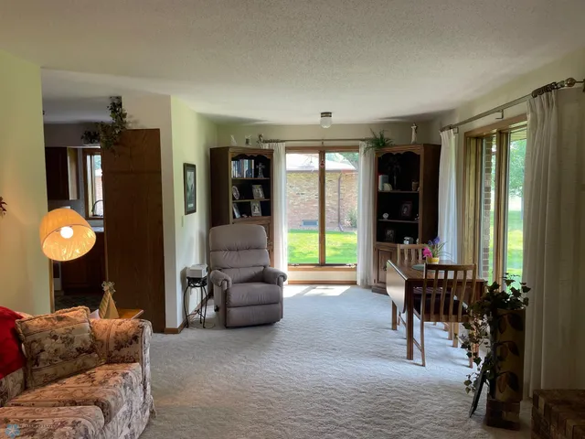 $314,900 | 1119 Main Street, Breckenridge, MN 56520