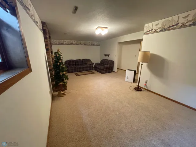 $314,900 | 1119 Main Street, Breckenridge, MN 56520