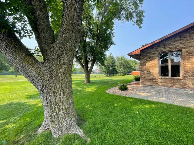 $314,900 | 1119 Main Street, Breckenridge, MN 56520