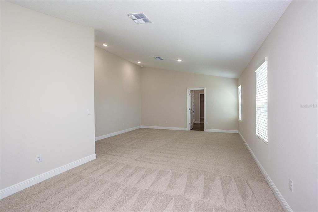 9859 Govreau Road Wesley Chapel, FL 33545 - Photo 5 of 27
