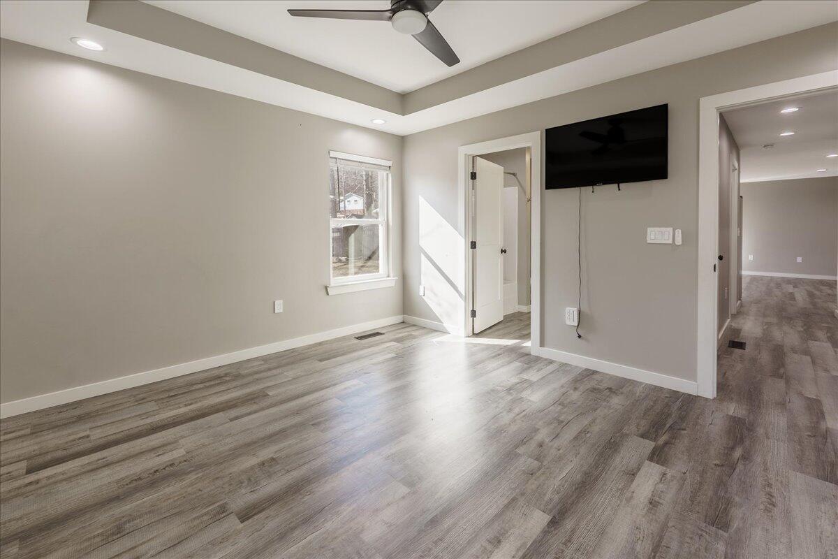 490 Knollwoods Road Jasper, TN 37347 - Photo 9 of 20 18-DSC03078-HDR