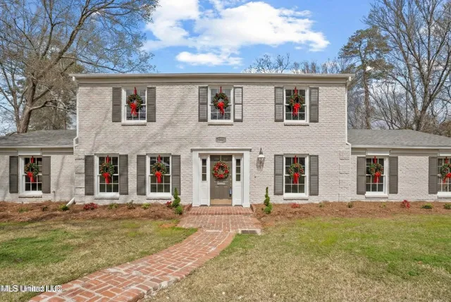 $372,900 | 2040 Brecon Drive, Jackson, MS 39211