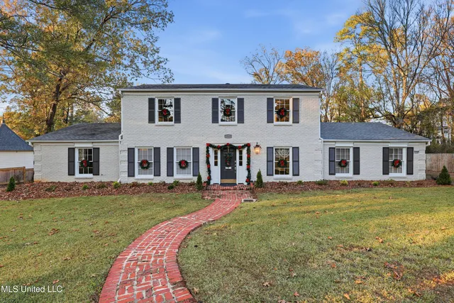 $389,000 | 2040 Brecon Drive, Jackson, MS 39211