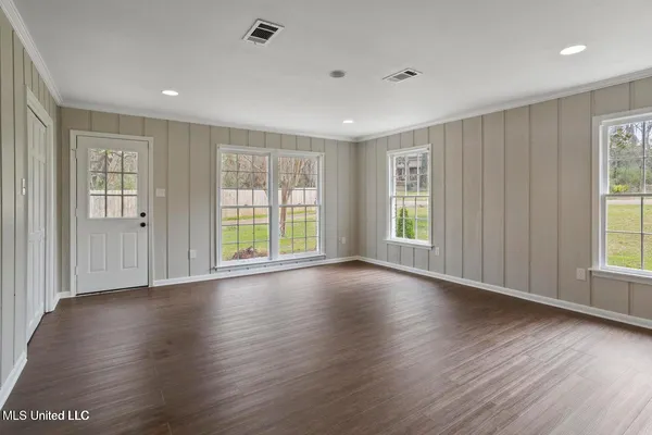 $367,200 | 2040 Brecon Drive, Jackson, MS 39211