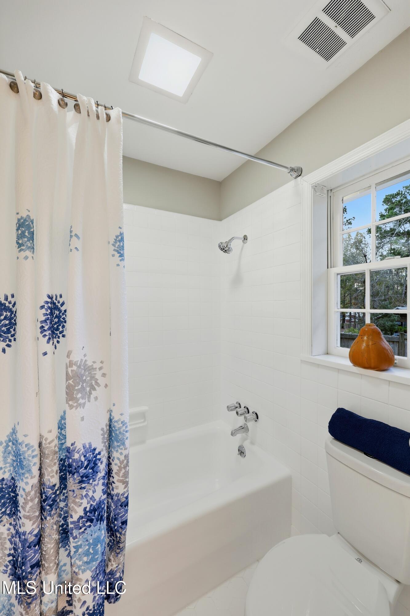 2040 Brecon Drive Jackson, MS 39211 - Photo 42 of 62 2040 Brecon Dr \ Home Tours MS (32)