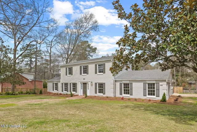 $389,000 | 2040 Brecon Drive, Jackson, MS 39211