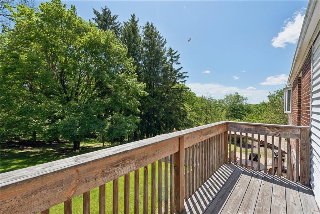 430 Clements Road Pittsburgh, PA 15239 - Photo 19 of 31 Gallery Image 19
