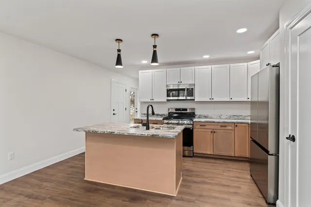 $459,000 | 22 Upper Gilman Street, Unit 3, St. Albans, VT 05478