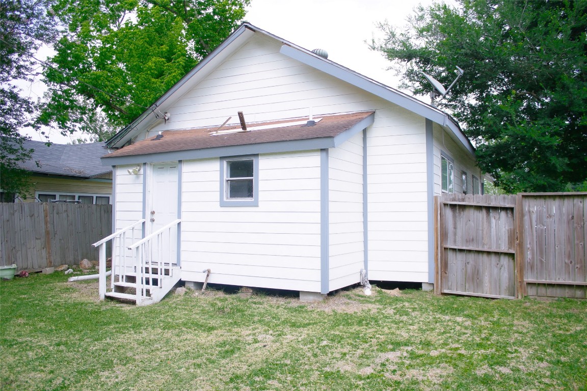 1310 4th Street Rosenberg, TX 77471 - Photo 21 of 23