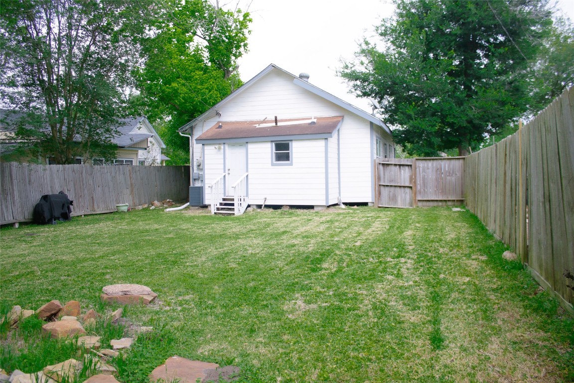 1310 4th Street Rosenberg, TX 77471 - Photo 22 of 23