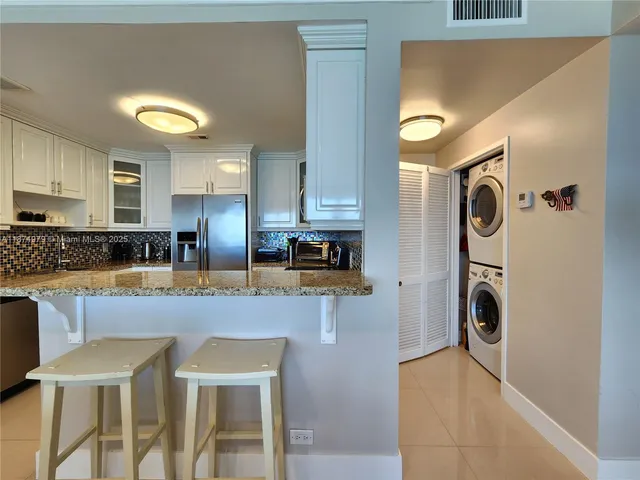 $6,500 | 3505 South Ocean Drive, Unit 1220, Hollywood, FL 33019