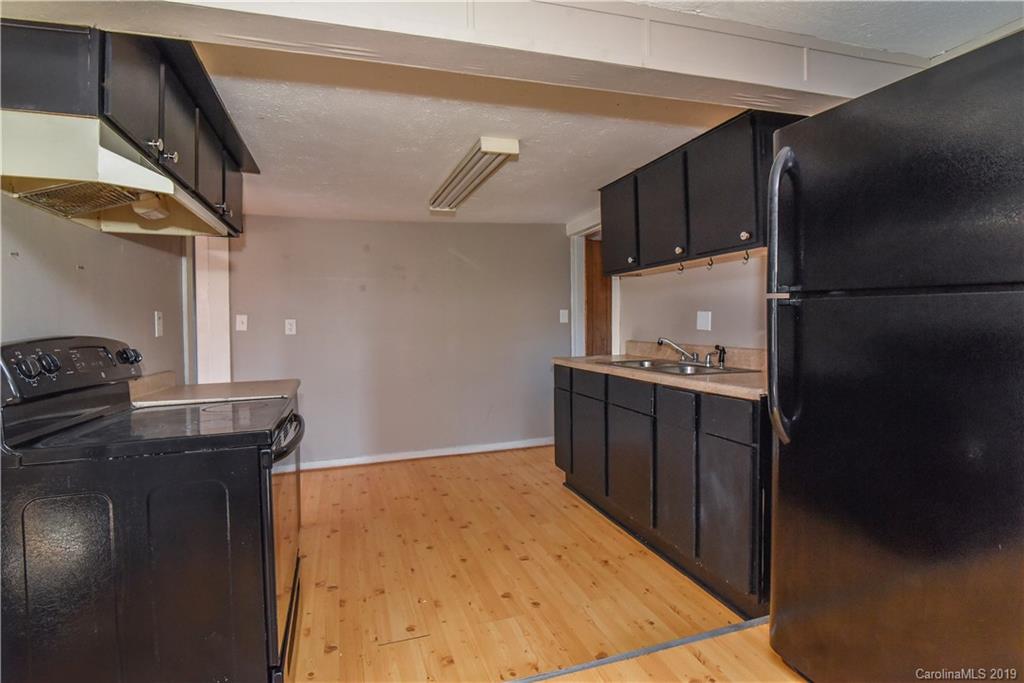 161 Jolly Road Old Fort, NC 28762 - Photo 10 of 22 Gallery Image 10