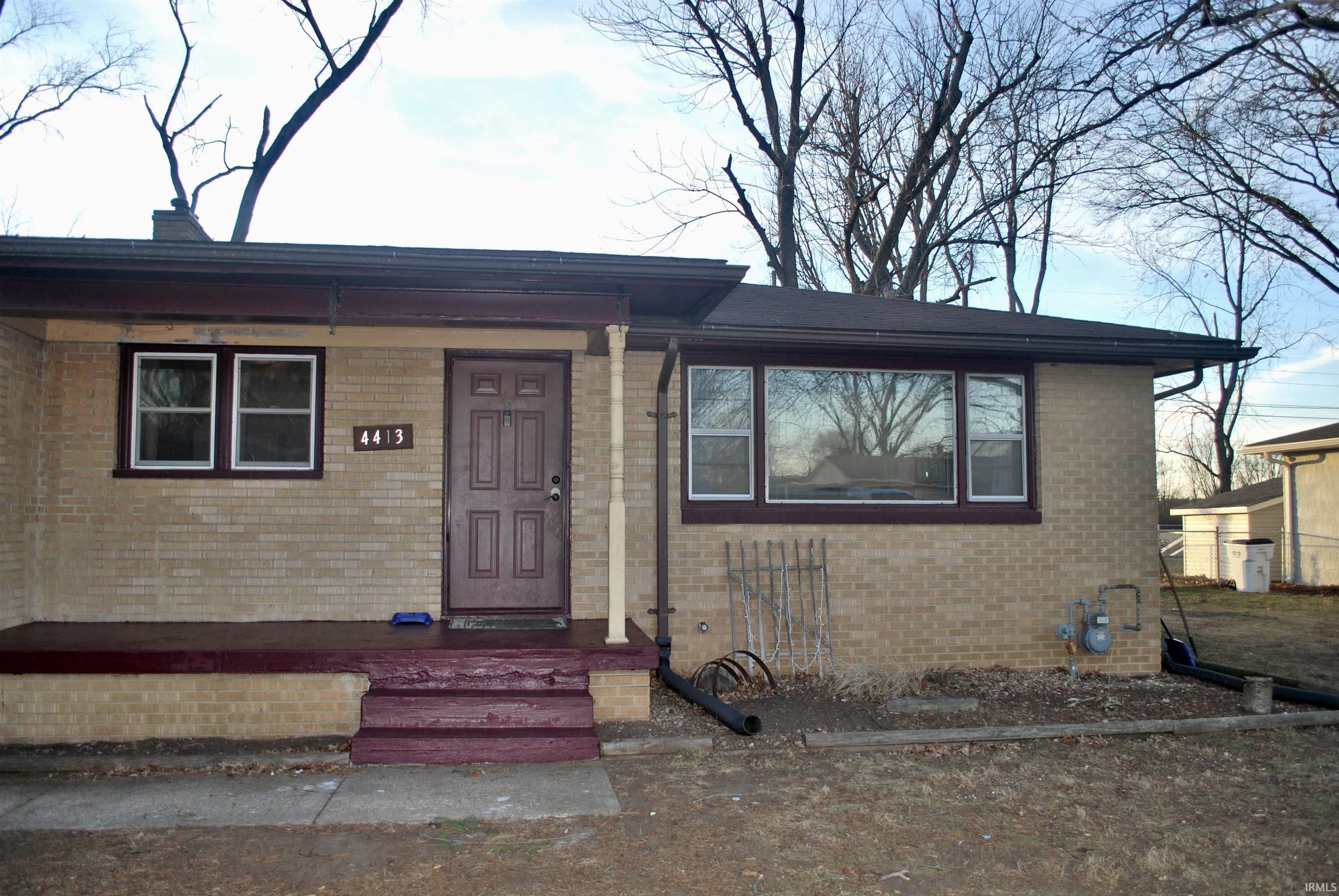 4413 Alan Place Terre Haute, IN 47802 - Photo 4 of 28