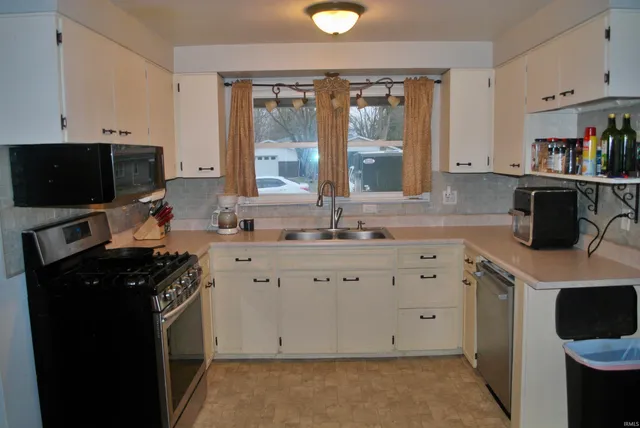 $180,000 | 4413 Alan Place, Terre Haute, IN 47802