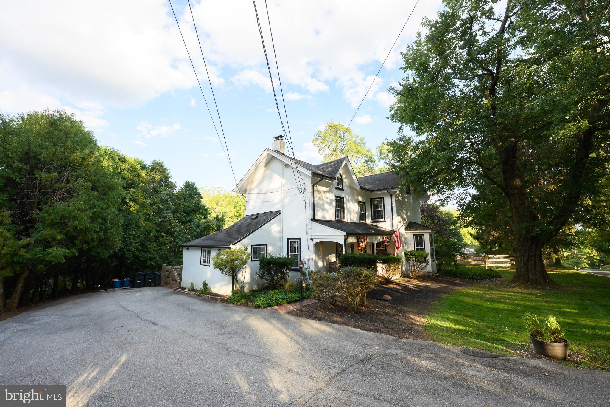 235 Blue Rock Road West Chester, PA 19382 - Photo 5 of 60