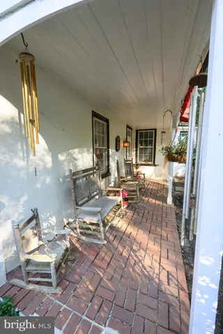 a living room filled with furniture