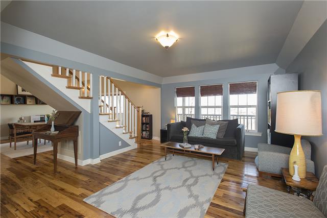 225 Wells Pointe Road Ashland City, TN 37015 - Photo 9 of 20 Open dining area flows right into the living area.