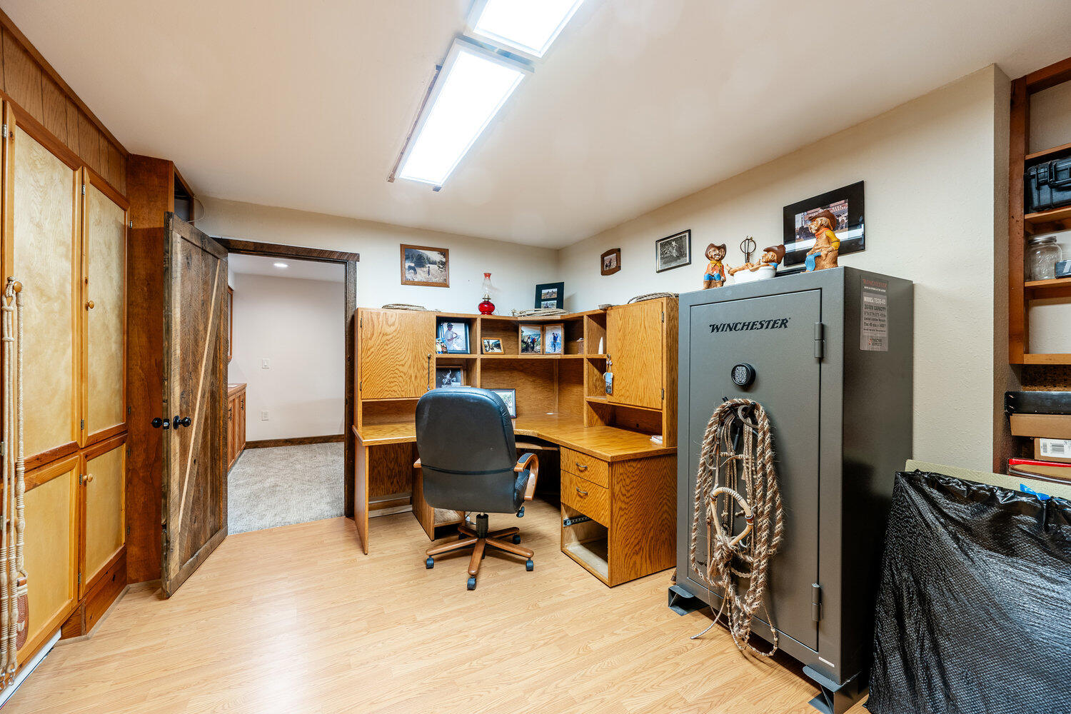214 Meade Creek Road Sheridan, WY 82801 - Photo 67 of 90 067_dsc_7445-hdr_787
