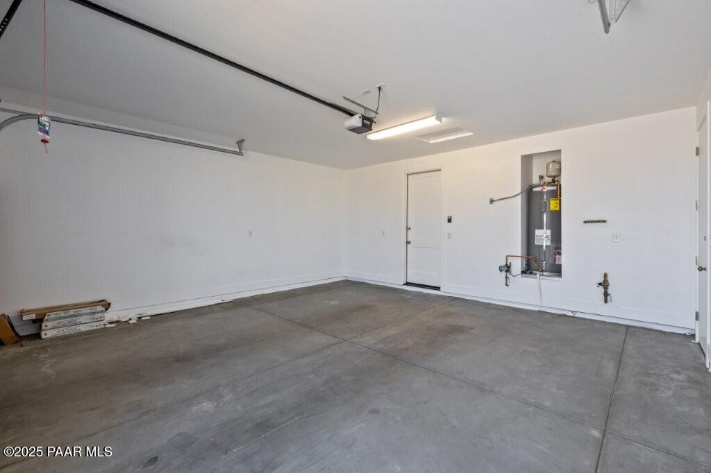 5008 Atwood Court Prescott Valley, AZ 86314 - Photo 24 of 34 a view of an empty room