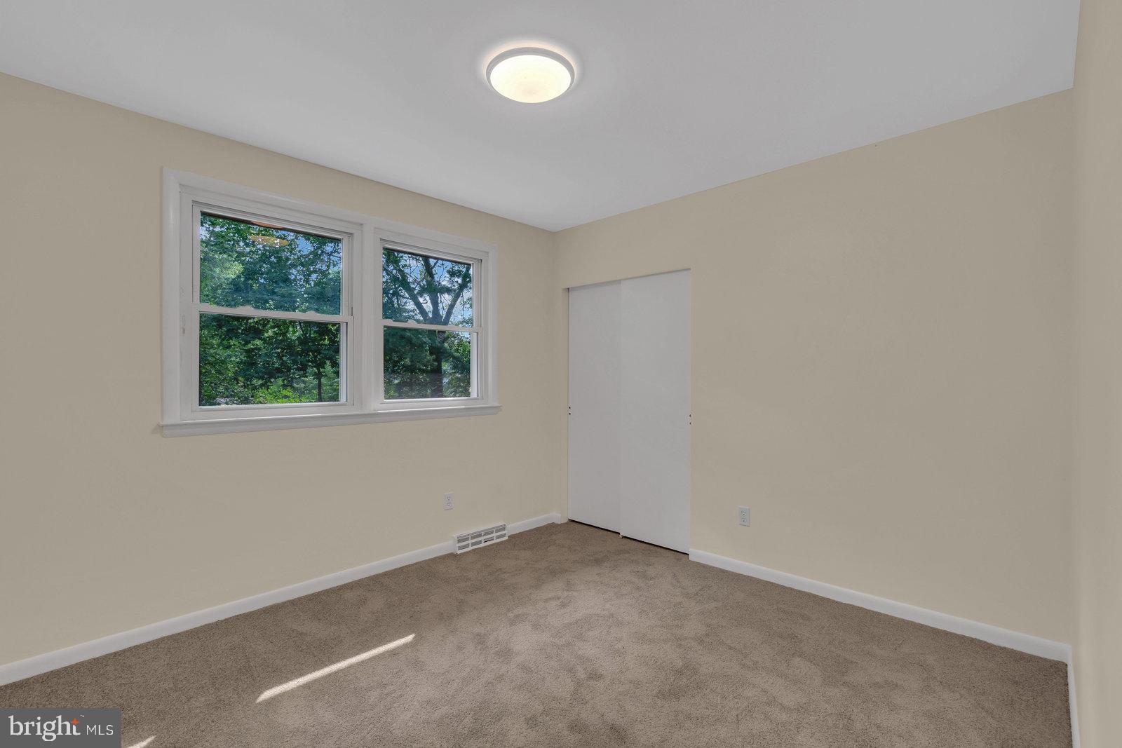 1608 Kresson Road Cherry Hill, NJ 08003 - Photo 25 of 56