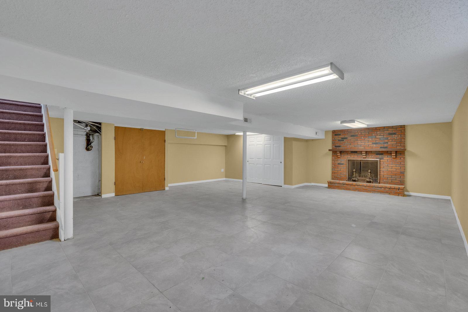 1608 Kresson Road Cherry Hill, NJ 08003 - Photo 35 of 56