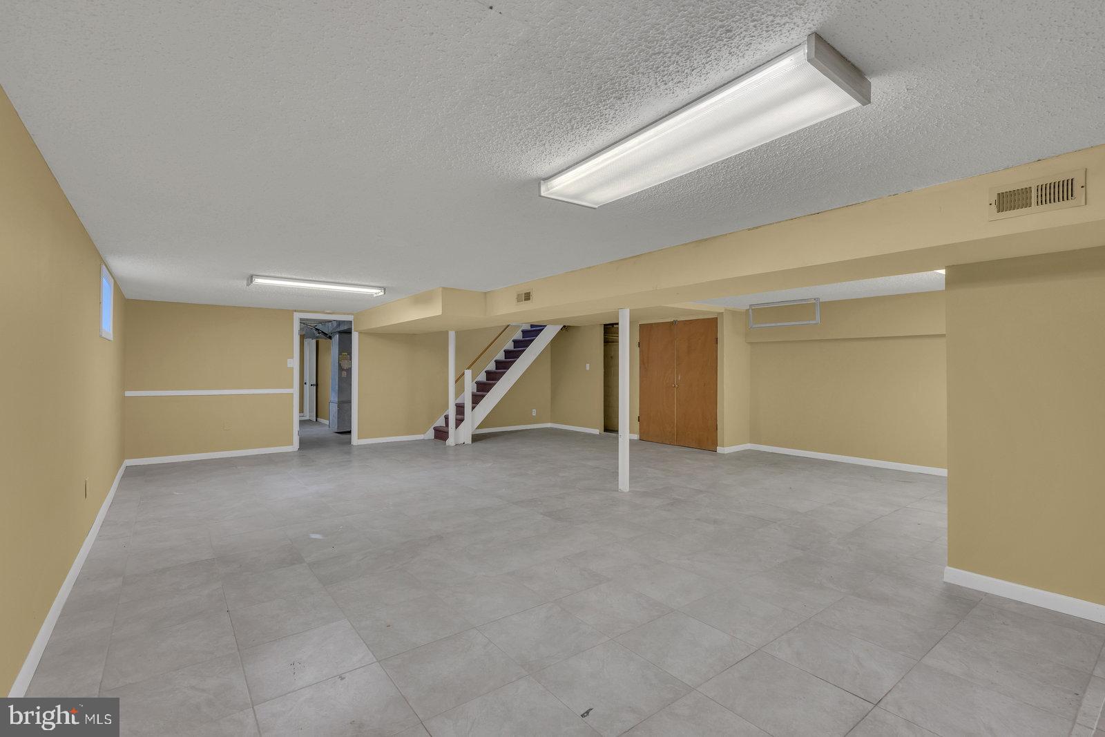 1608 Kresson Road Cherry Hill, NJ 08003 - Photo 36 of 56