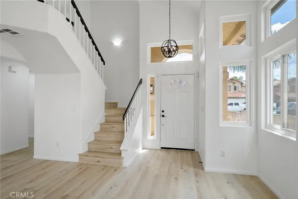 $460,000 | 373 Via Corsica, Hemet, CA 92545