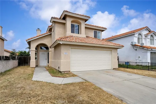 $460,000 | 373 Via Corsica, Hemet, CA 92545