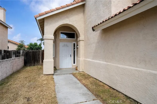 $460,000 | 373 Via Corsica, Hemet, CA 92545