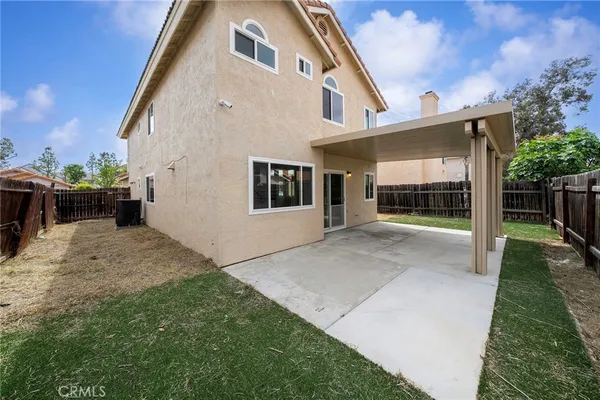 $460,000 | 373 Via Corsica, Hemet, CA 92545