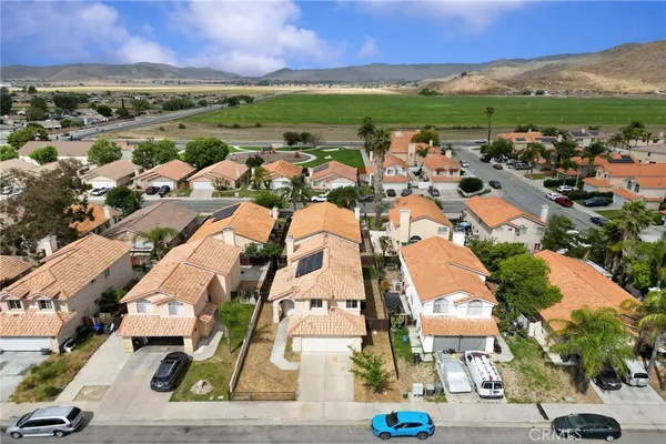$460,000 | 373 Via Corsica, Hemet, CA 92545