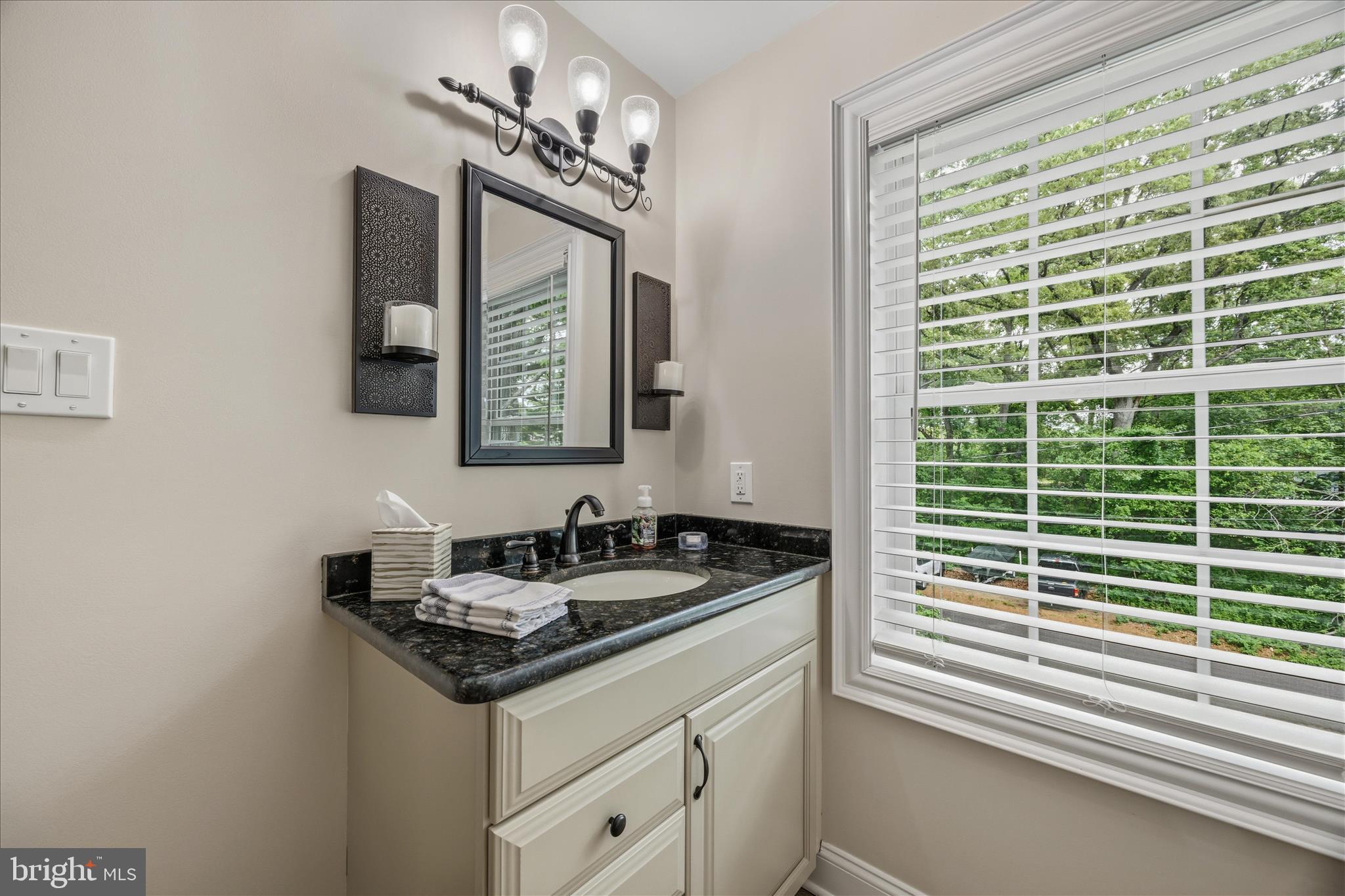 8382 Country Life Road Pasadena, MD 21122 - Photo 30 of 75