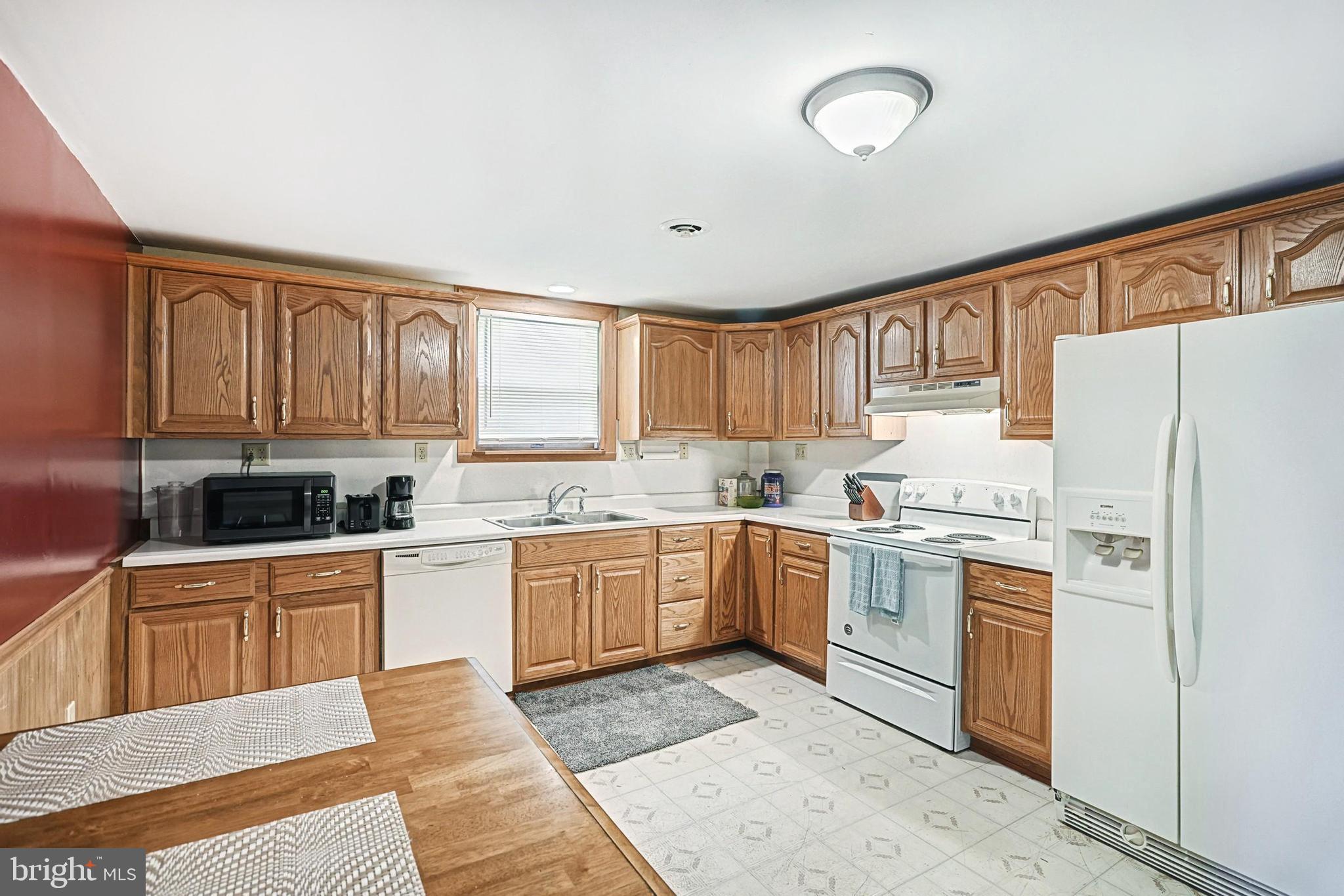 2508 Onyx Road York, PA 17408 - Photo 26 of 34 Downstairs Kitchen