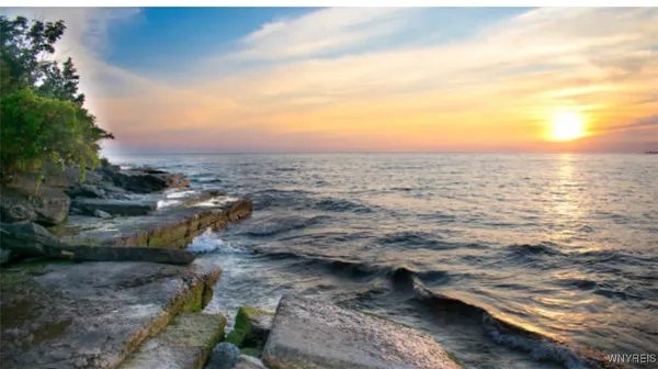 $625,000 | 1572 Van Buren Street, Newfane, NY 14126